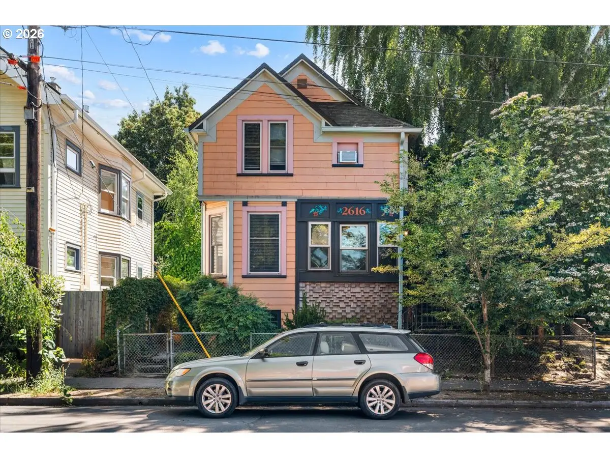 2616 SE Pine St, Portland, OR 97214 - #1