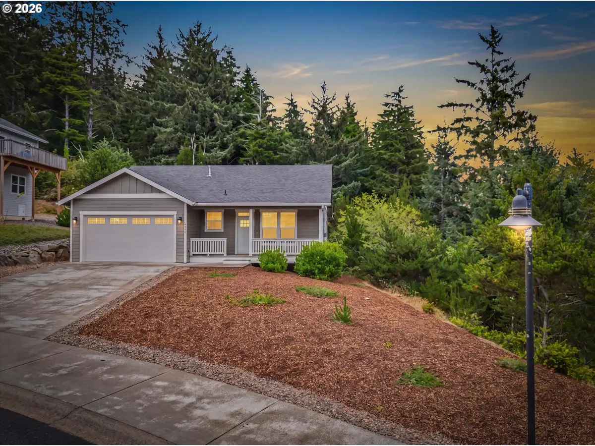 4448 SE Jetty Ave, Lincoln City, OR 97367 - #1
