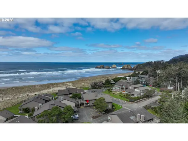 101 N Breakers Point Dr #101, CannonBeach, OR 97110