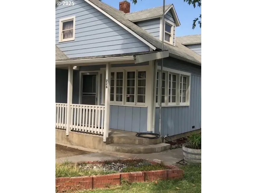 226 W Hartley Ave, Hermiston, OR 97838 - Image #1