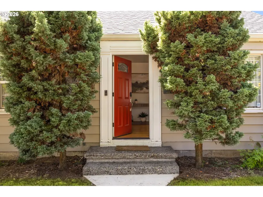 3011 SE 75th Ave, Portland, OR 97206 - #3