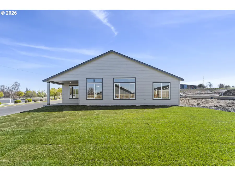 1214 SE Kimber Dr, Hermiston, OR 97838 - #3