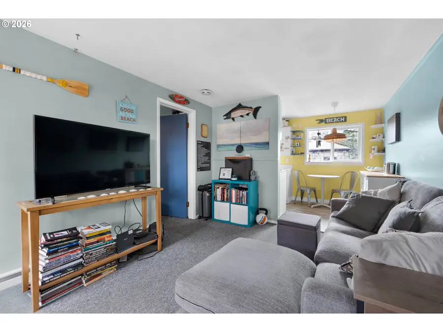 2233 Beach Dr #39, Seaside, OR 97138 - #3