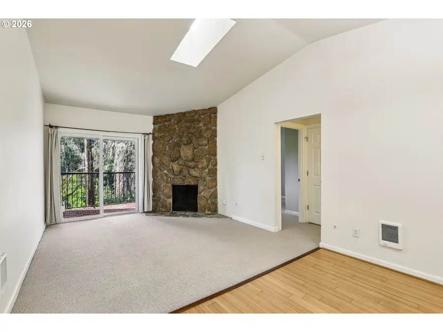 2680 SW 87th Ave #5, Portland, OR 97225 - Image #2