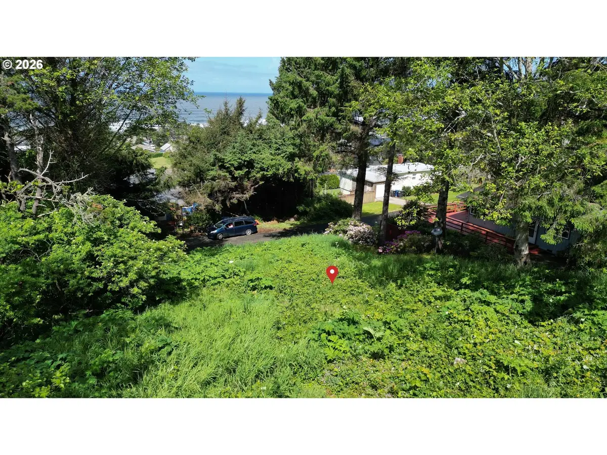 King St, Yachats, OR 97498 - #1