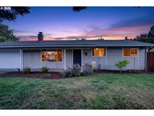 1301 NW 102nd St, Vancouver, WA 98685