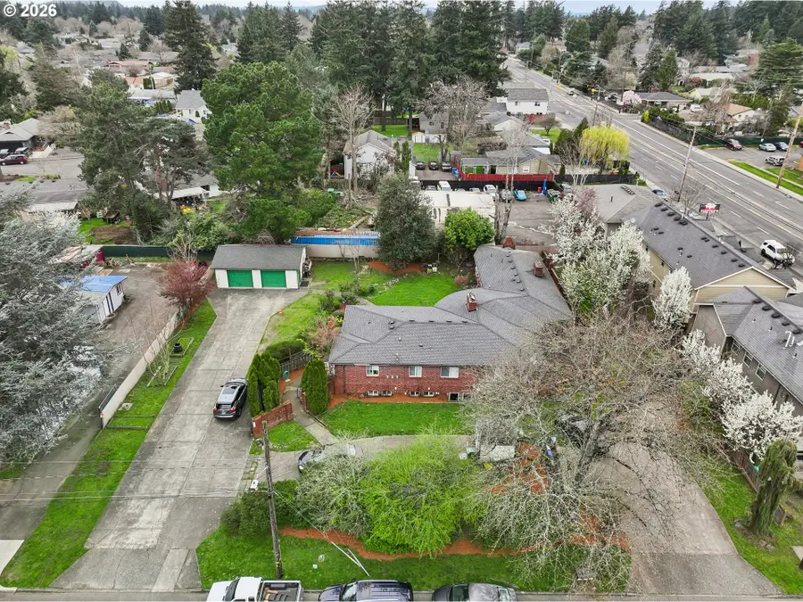 501 SE 157th Ave, Portland, OR 97233 - #2