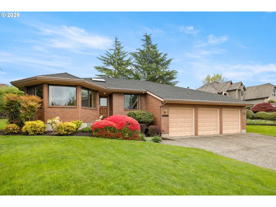 15565 SW Roshak Rd, Bull Mountain, OR 97224 - #2