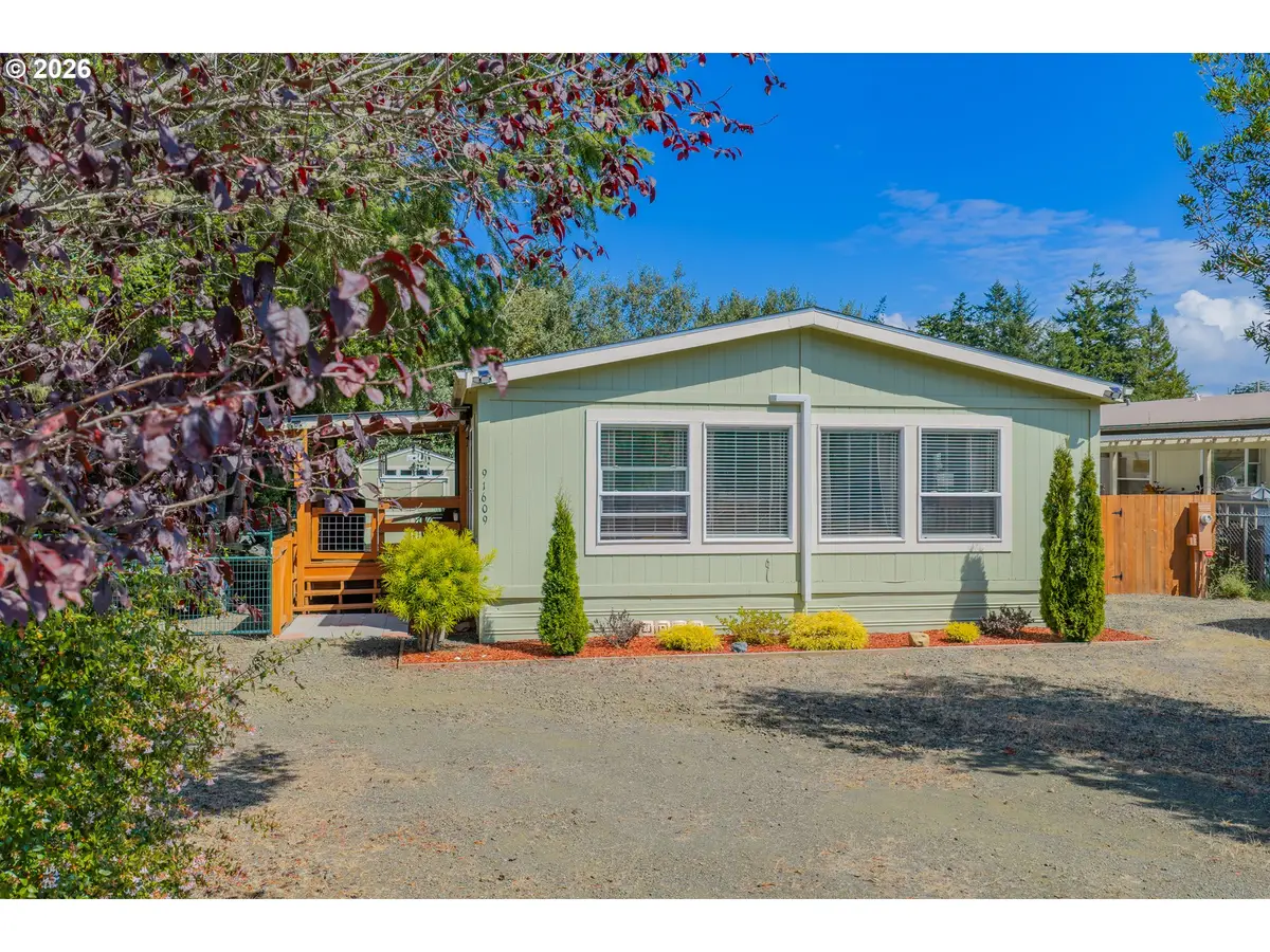 91609 Plummer Dr, Coos Bay, OR 97420 - #1