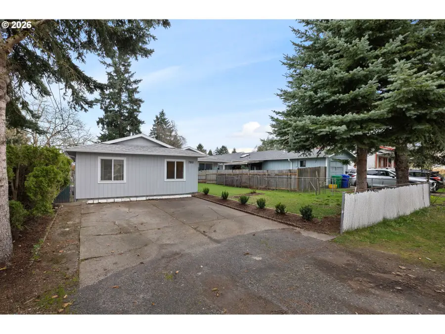 7910 SE Ogden St, Portland, OR 97206 - #2