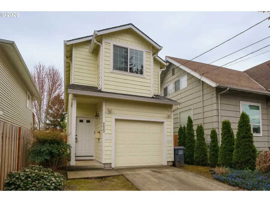 8820 N Fiske Ave, Portland, OR 97203 - #2