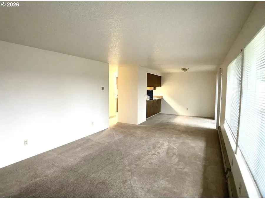 3942 SE Monroe St, Milwaukie, OR 97222 - #2