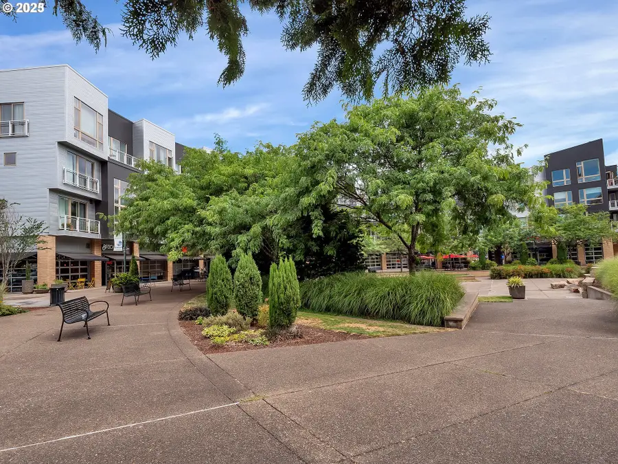 12600 SW Crescent St #423, Beaverton, OR 97005 - #2