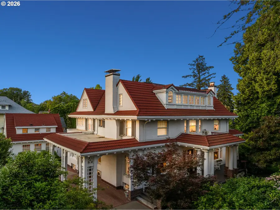 1719 NE Knott St, Portland, OR 97212 - #3
