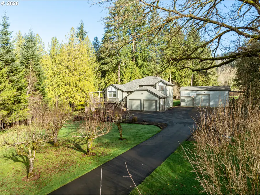 724 Ostrander Rd, Kelso, WA 98626 - Image #2
