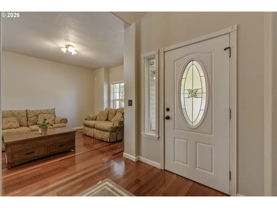 1204 33rd Pl, Forest Grove, OR 97116 - #2