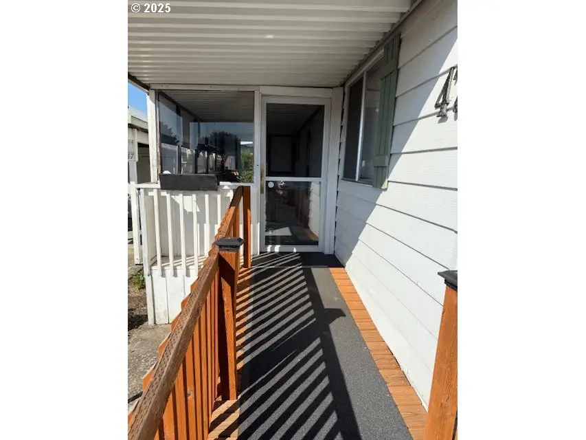 5422 Portland Rd Ne #47, Salem, OR 97305 - Image #3