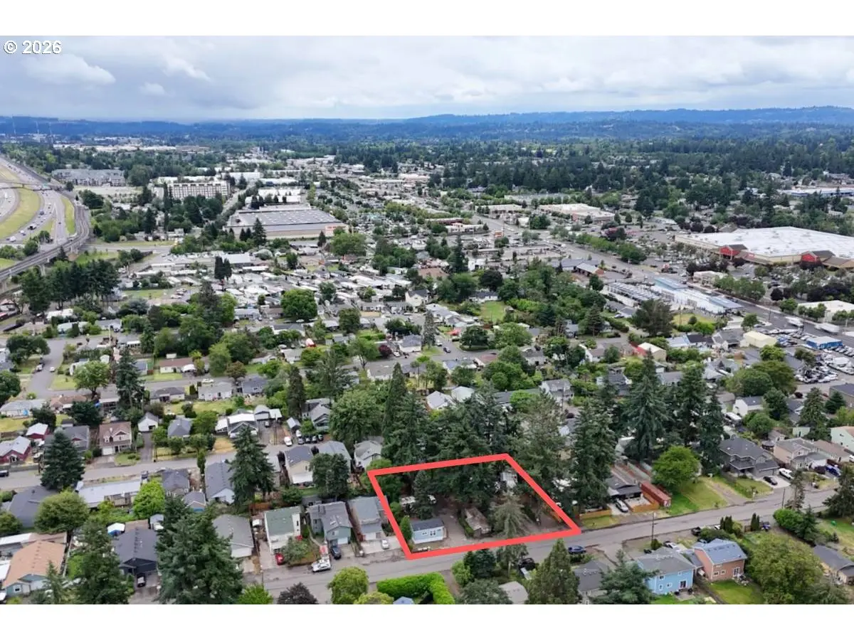 8460 SE Clatsop St, Portland, OR 97086 - #1