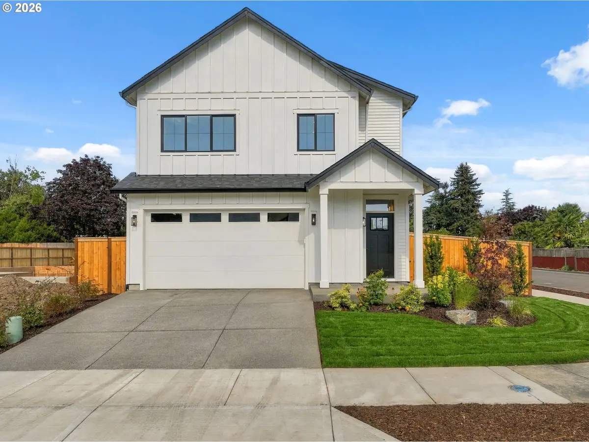 2621 N Lydia Loop, Hubbard, OR 97032 - #1