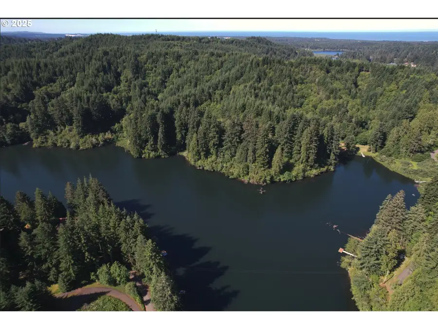 89349 Rustic Ln, Florence, OR 97439 - Image #2