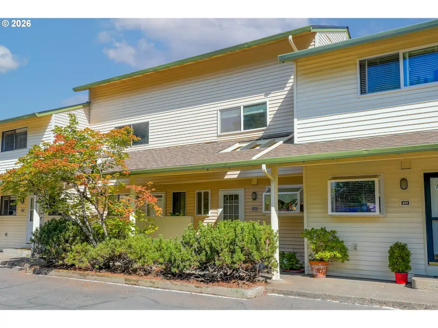 623 N Hayden Bay Dr, Portland, OR 97217 - #3