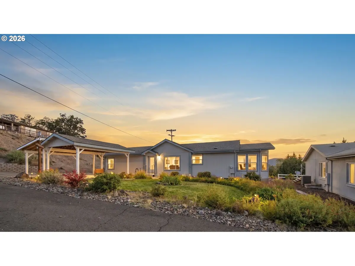 2003 Dry Hollow Rd, The Dalles, OR 97058 - #1