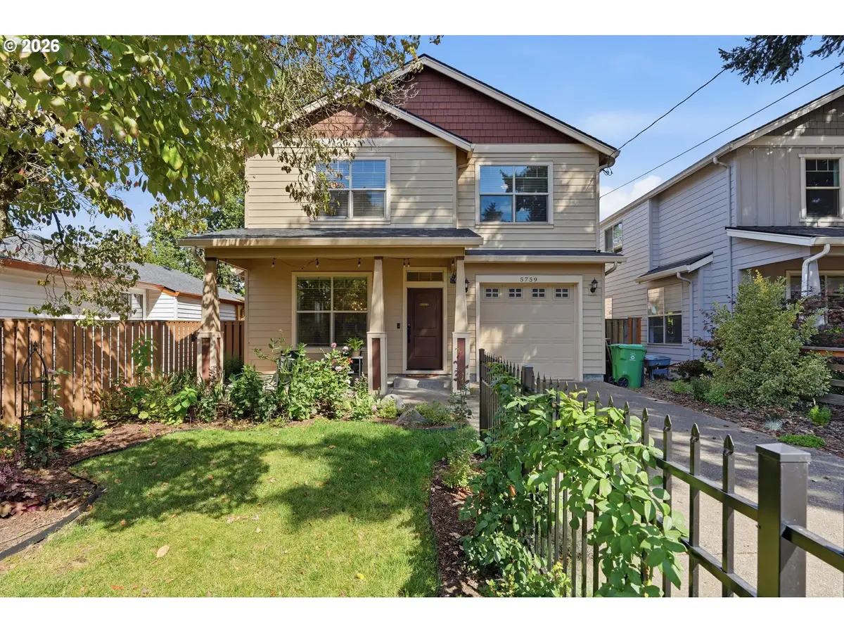5759 NE Ainsworth St, Portland, OR 97218 - #1