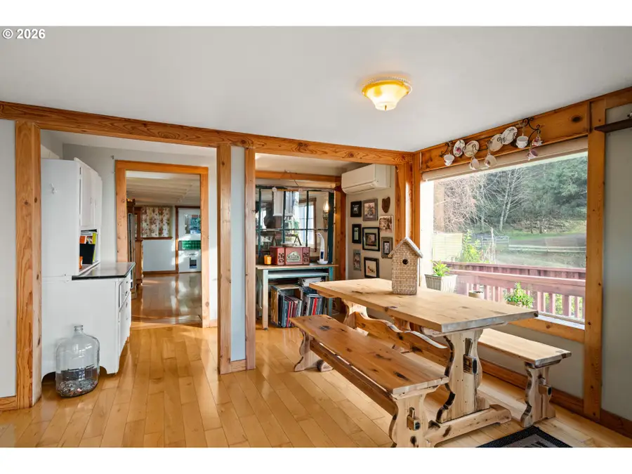 94104 Bellview Ln, Gold Beach, OR 97444 - #3