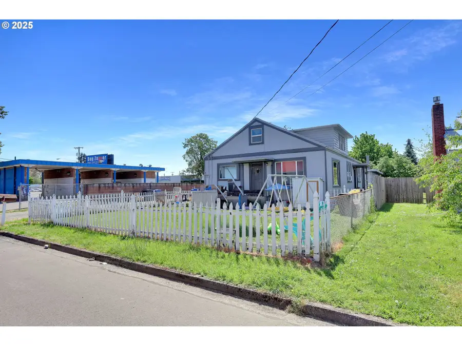 3118 Richard Ave, Eugene, OR 97402 - #3
