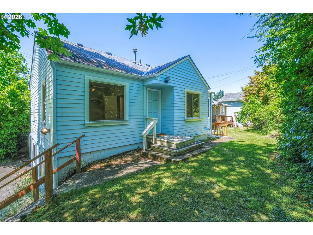 9540 SW Terwilliger Blvd, Portland, OR 97219 - #1