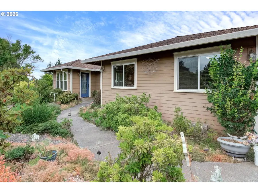 29901 NE Charity Rd, La Center, WA 98629 - #2