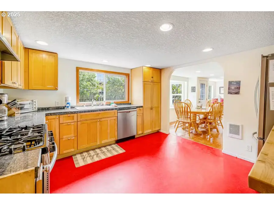 25990 Sandlake Rd, Cloverdale, OR 97112 - Image #3