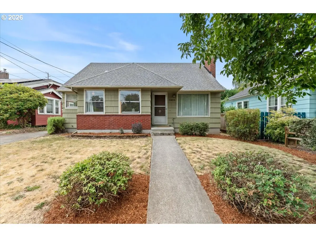 5825 N Burrage Ave, Portland, OR 97217 - #1