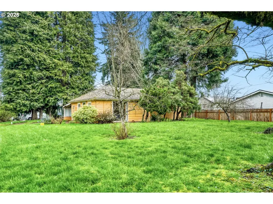 2213 NE 51st St, Vancouver, WA 98663 - #2