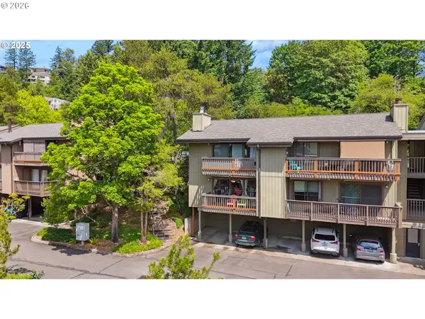 7522 SW Barnes Rd, Portland, OR 97225