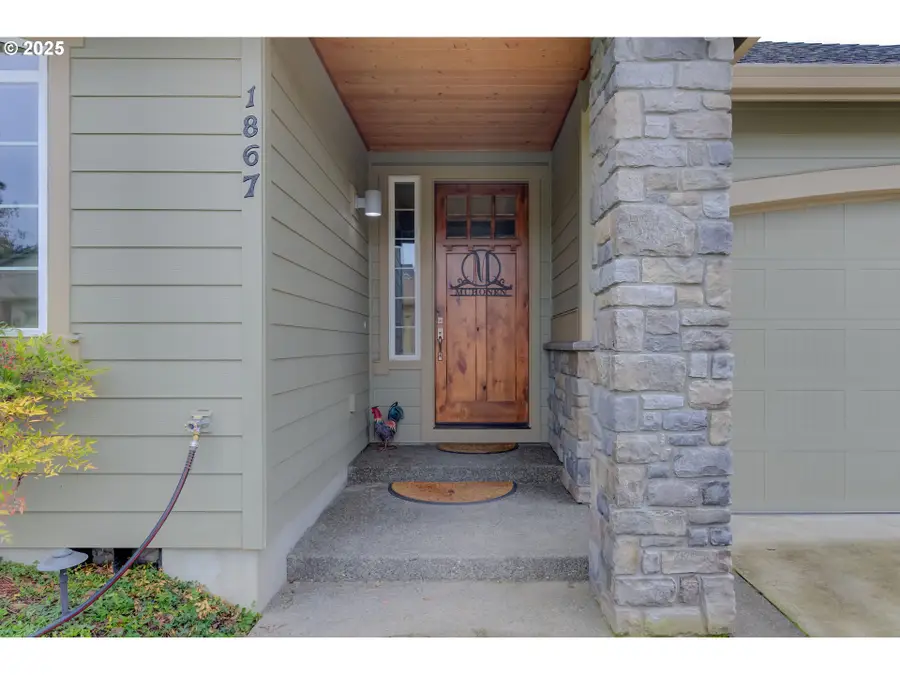 1867 S Harrier Rd, Ridgefield, WA 98642 - Image #2