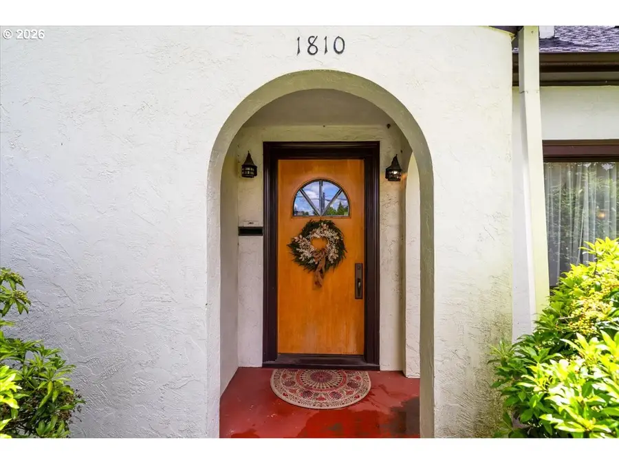 1810 Pacific Ave, Forest Grove, OR 97116 - #3