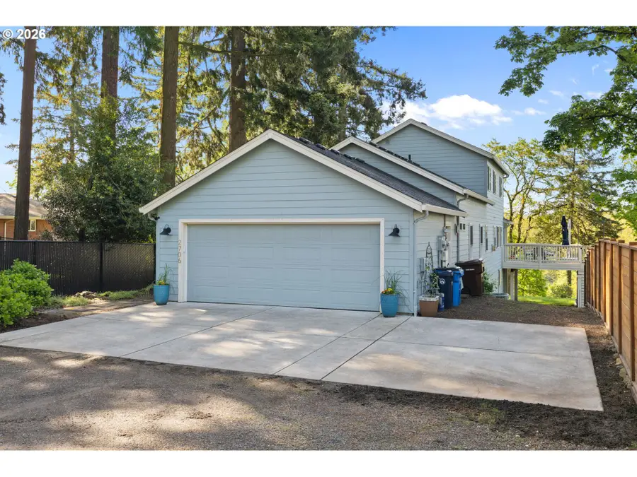 2706 SW 6th Ave, Camas, WA 98607 - #2