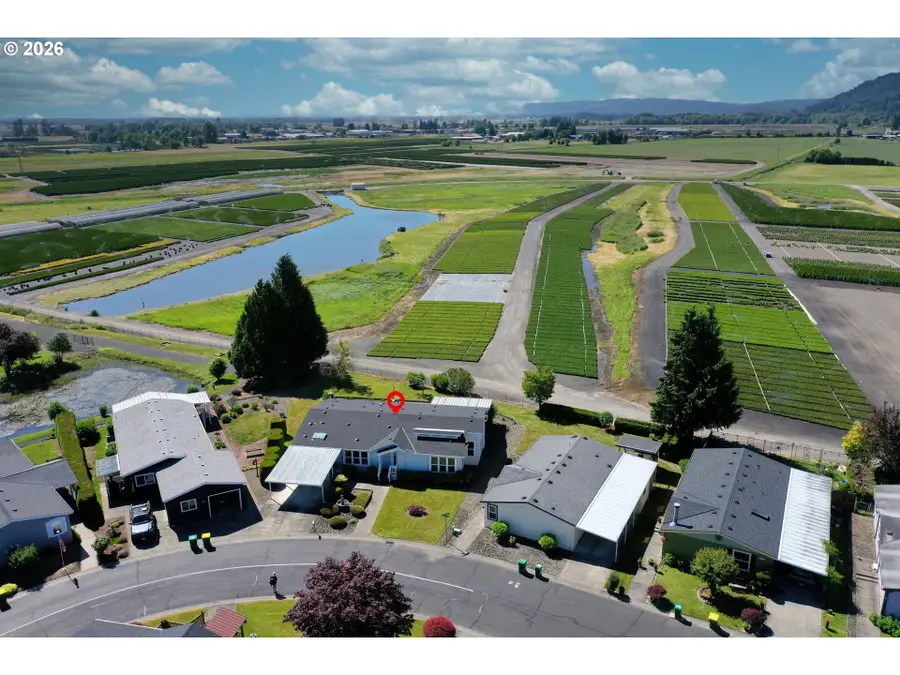 51390 Westlake Dr, Scappoose, OR 97056 - #3