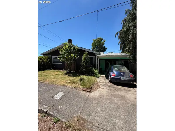 9 NE 109th Ave, Portland, OR 97220