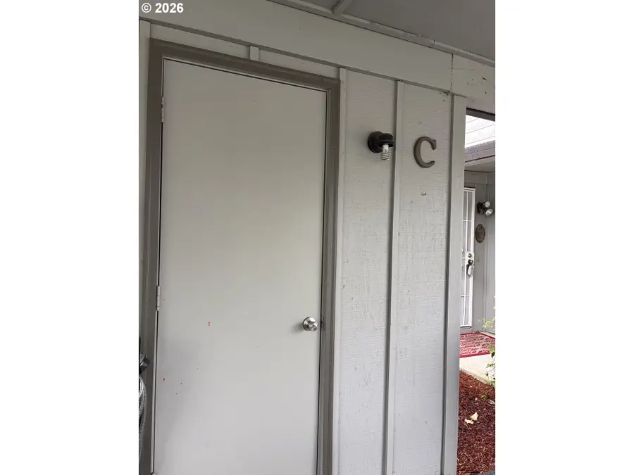 812 NW 132nd St #C, Vancouver, WA 98685 - #2