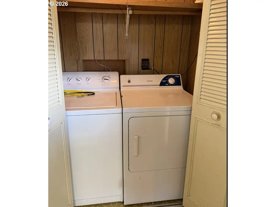 15411 SE Mill Plain Blvd #C8, Vancouver, WA 98684 - #3