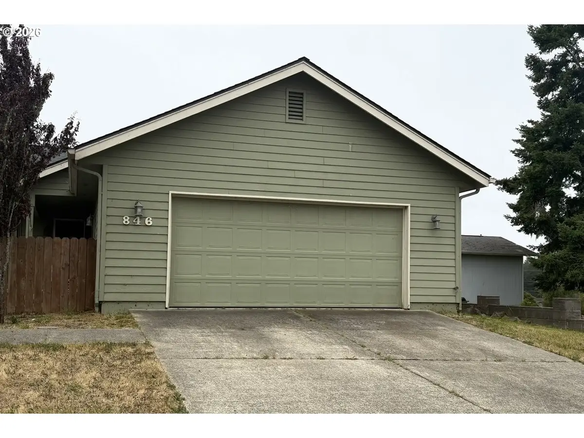 846 Sanford St, Coos Bay, OR 97420 - #1