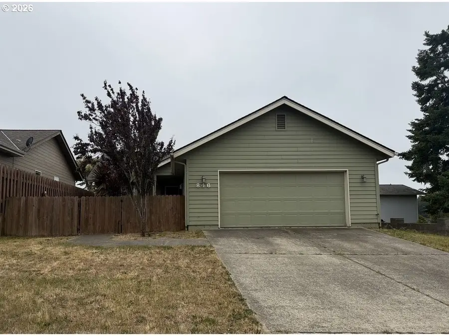 846 Sanford St, Coos Bay, OR 97420 - #2