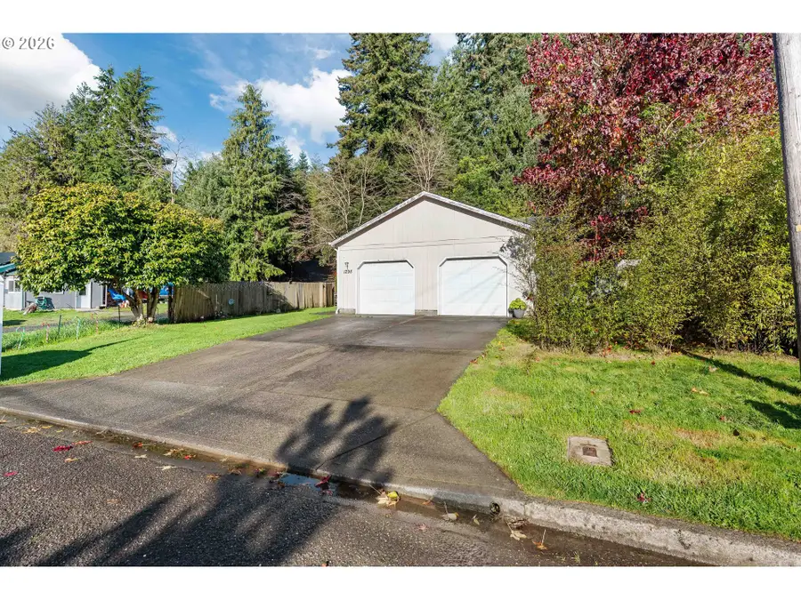 1298 Minnesota Ave, Coos Bay, OR 97420 - Image #3