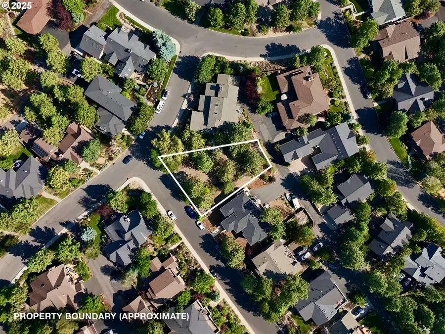 3162 NW Craftsman Dr, Bend, OR 97703 - Image #3