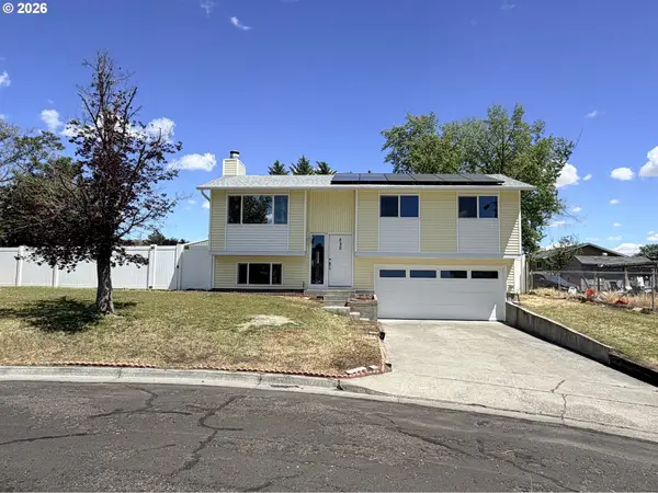 520 Patsy Ct, Hermiston, OR 97838