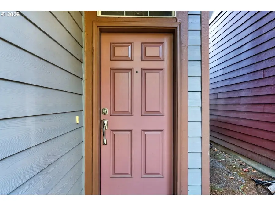 212 NW Glencory St, Hillsboro, OR 97124 - #2