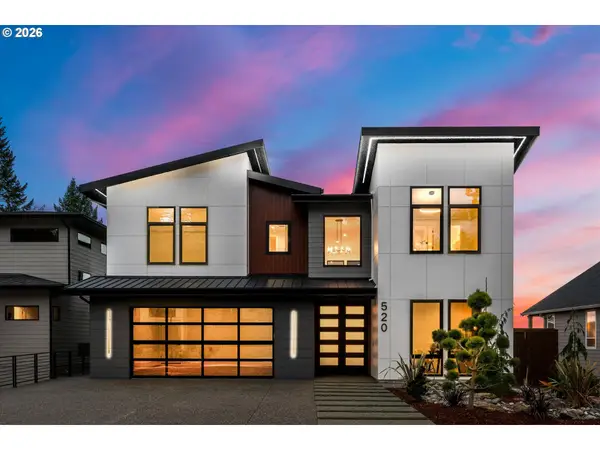 520 NE Province Dr, Camas, WA 98607