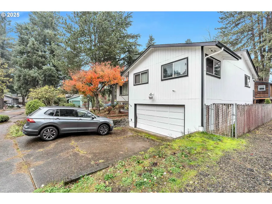 3338 SE 156th Ave, Portland, OR 97236 - Image #2